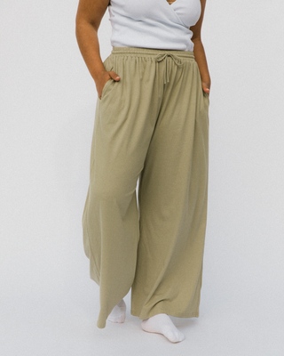Essentials Pants | Khaki