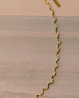 Wavy Chain Necklace