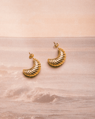 Croissant Earrings | Gold