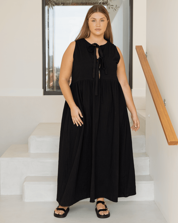 Indie Maxi Dress | Black