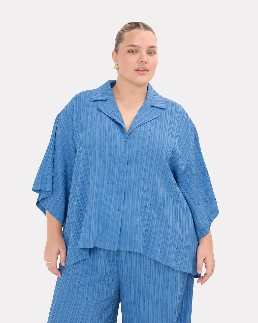 Lacey Shirt in Dark Blue Crepe - Functional Buttons - The Lullaby Club