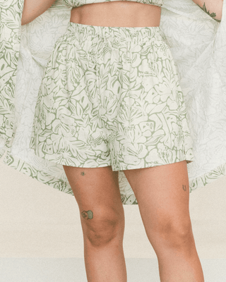 Lacey Shorts | Hibiscus