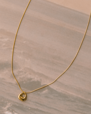 Luxe Pebble Necklace