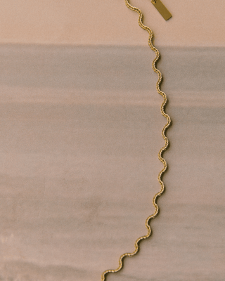 Wavy Chain Necklace